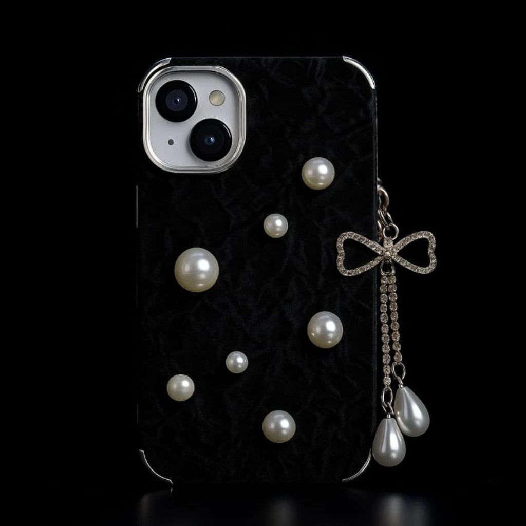 Apple iPhone 14 – Diamond Velvet stud Back Cover & Case