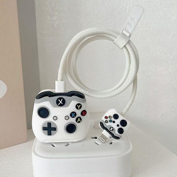 Game Controller 🎮 Silicone - iPhone Charger Case