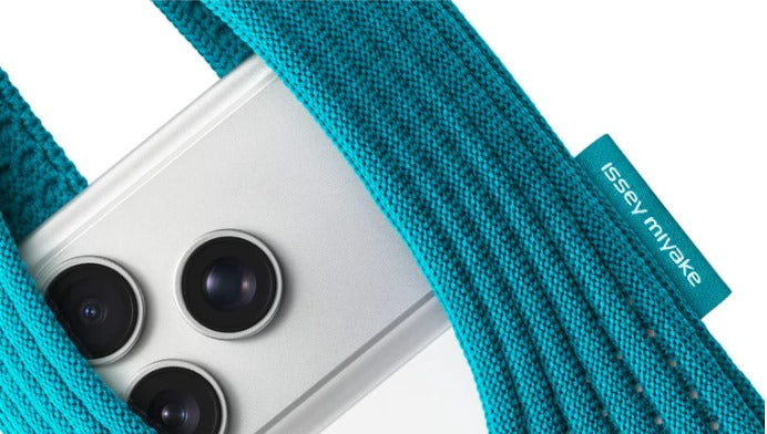 Ribbed Phone Pocket Sling - iPhone Pocket