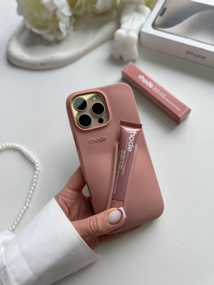 Apple iPhone 16 / Plus / Pro / Pro Max – Silicone Phone Cover with Built-in Lip Tint Holder